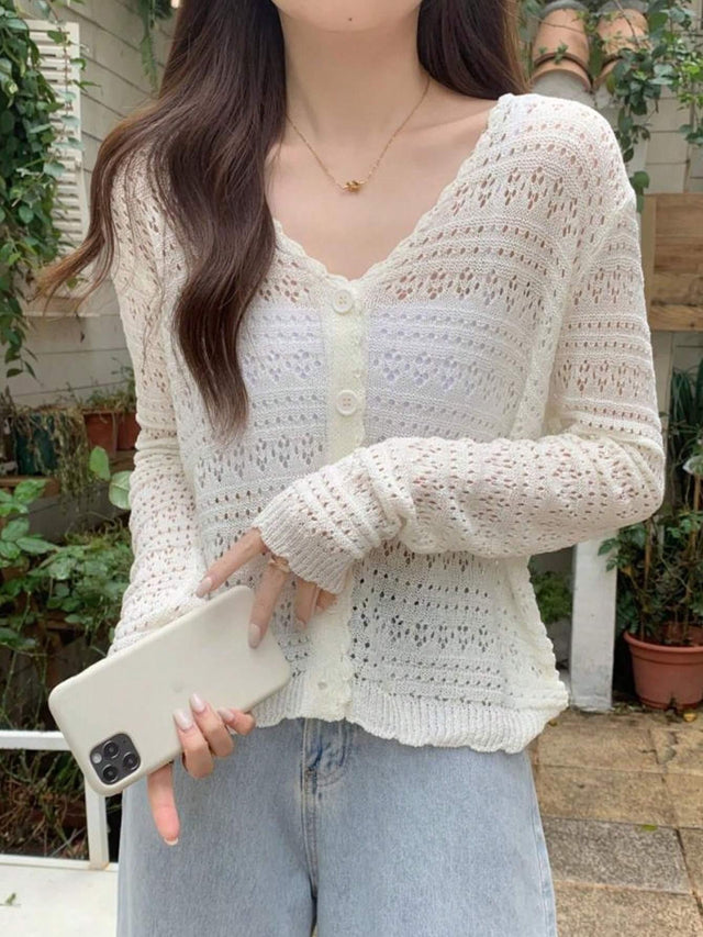 Long Sleeve Sunscreen Cover Up Top for Women Online in Nepal Shop the Women's Long Sleeve Sunscreen Cover Up Top – V-Neck, Loose Fit, and Lightweight. Perfect for casual wear and sun protection. Buy now in Nepal!