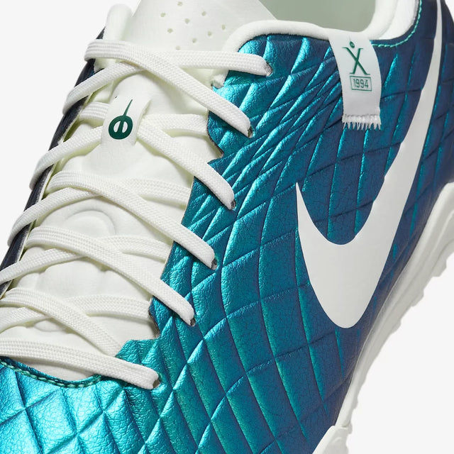 Nike Tiempo Emerald Legend 10