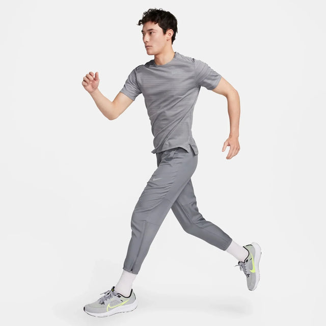 Nike Challenger Trousers - Aadima Nepal -online shopping Nepal - Fashion -Buy Clothing Online  in Nepal