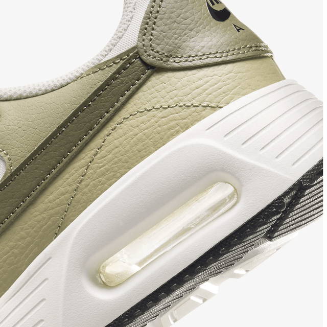 Buy Nike Air Max SC Shoes Online in Nepal Aadima Nepal Featuring relaxed lines, a classic athletic design, and visible Air cushioning, the Nike Air Max SC adds the perfect touch to any outfit. The blend of materials provides both durability and a lightwei