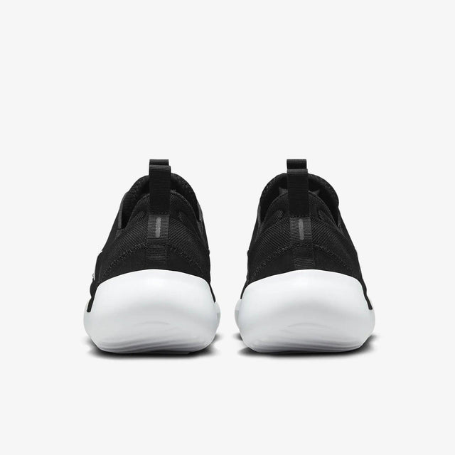 Buy Nike E-Series AD Shoes Online in Nepal Everyday comfort gets a modern look. The E-Series AD was designed with ease of entry in mind, which will have you reaching for them day after day. Breathable mesh and cushiony foam strike the perfect balance betw