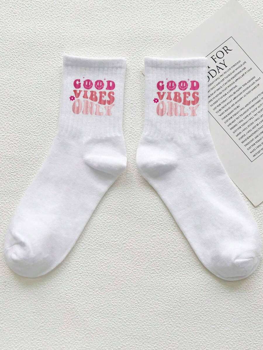 Artist Girlcore Women's Letter Mid-Calf Socks