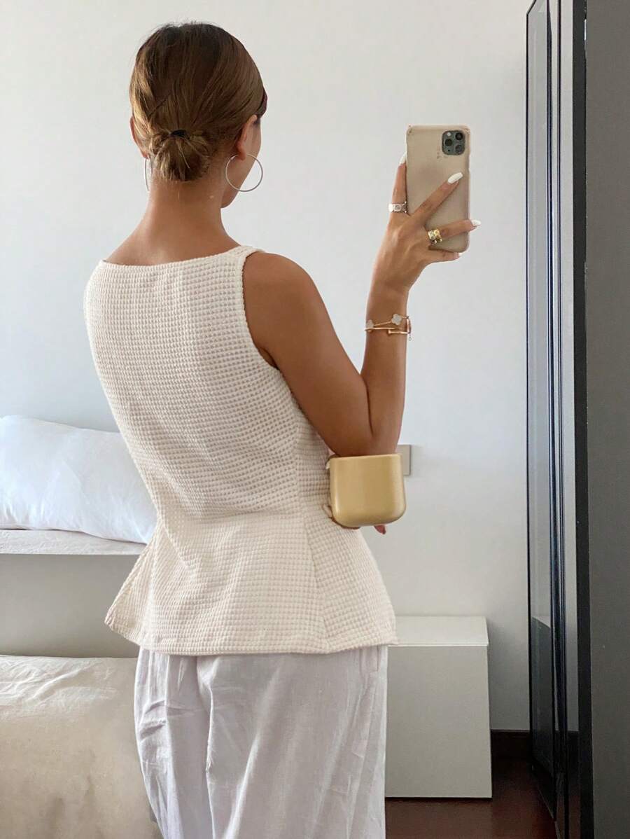 Casual Crew Neck Sleeveless  Front Button Tank Top