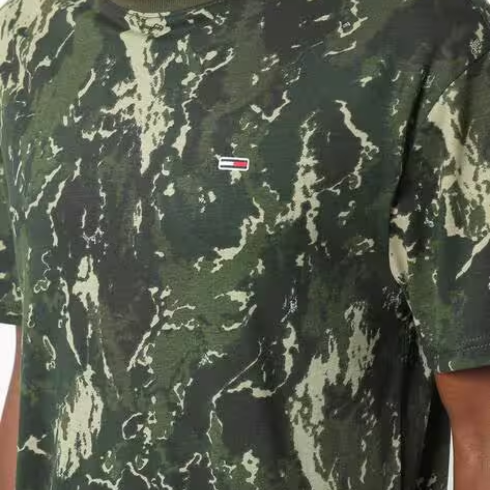 TOMMY HILFIGER