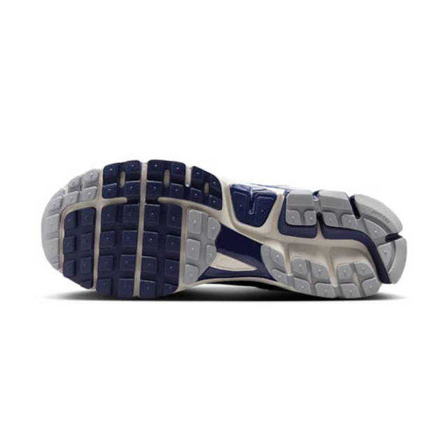 Nike Zoom Vomero 5 - Aadima Nepal -online shopping Nepal - Fashion -Buy Clothing Online  in Nepal