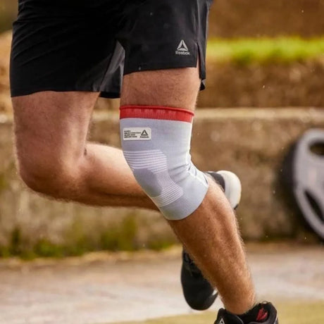 Reebok SPEEDWICK KNEE SUPPORT - Aadima Nepal -online shopping Nepal - Fashion -Buy Clothing Online  in Nepal