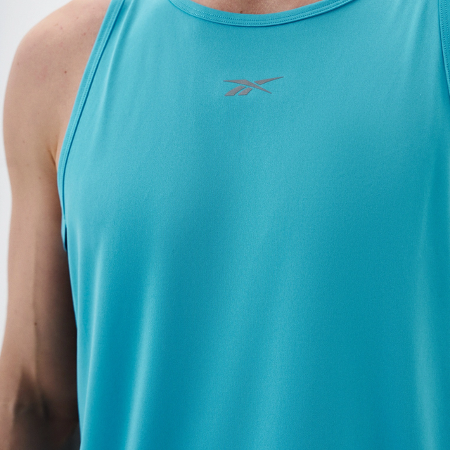 REEBOK sports T-shirt