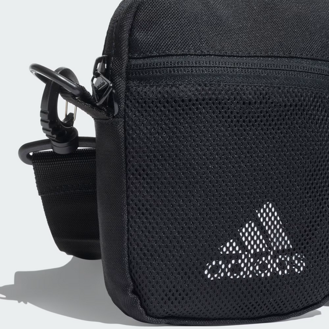 ADI CROSSBODY B