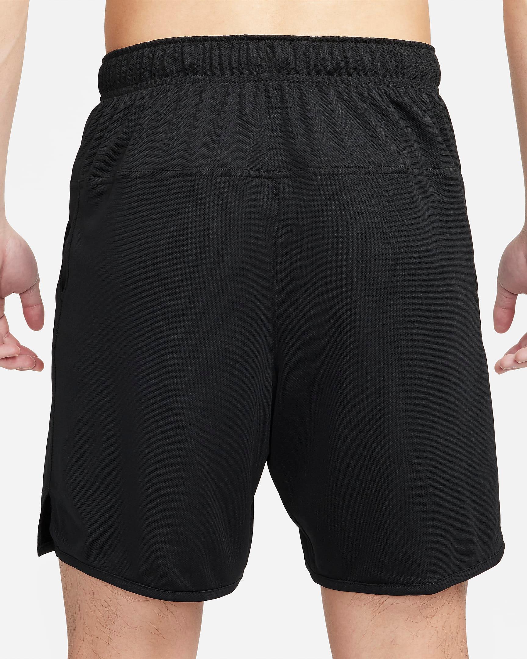 Nike Totality Studio '72 Dri-FIT 7" - Aadima Nepal -online shopping Nepal - Fashion -Buy Clothing Online  in Nepal