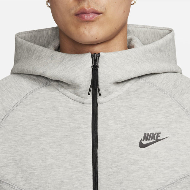 Buy Nike Sportswear Tech Fleece Hoodie Online in Nepal Shop the Nike Sportswear Tech Fleece hoodie online in Nepal. Featuring a blend of iconic Windrunner and Tech Fleece designs for ultimate comfort, warmth, and an athletic fit.