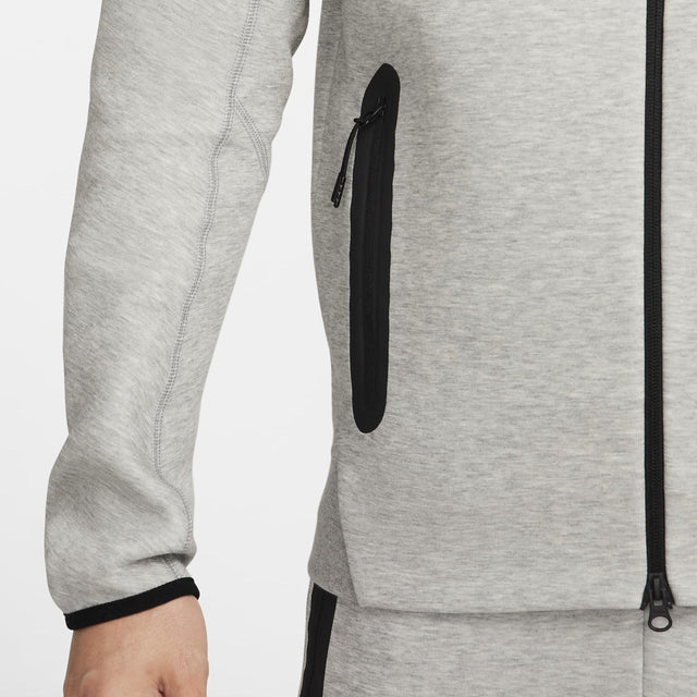 Buy Nike Sportswear Tech Fleece Hoodie Online in Nepal Shop the Nike Sportswear Tech Fleece hoodie online in Nepal. Featuring a blend of iconic Windrunner and Tech Fleece designs for ultimate comfort, warmth, and an athletic fit.