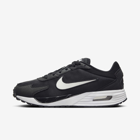 Shop Nike Air Max Solo sneakers in Nepal for a unique blend of classic design and modern comfort. Perfect for Air Max fans. Affordable prices and fast delivery.